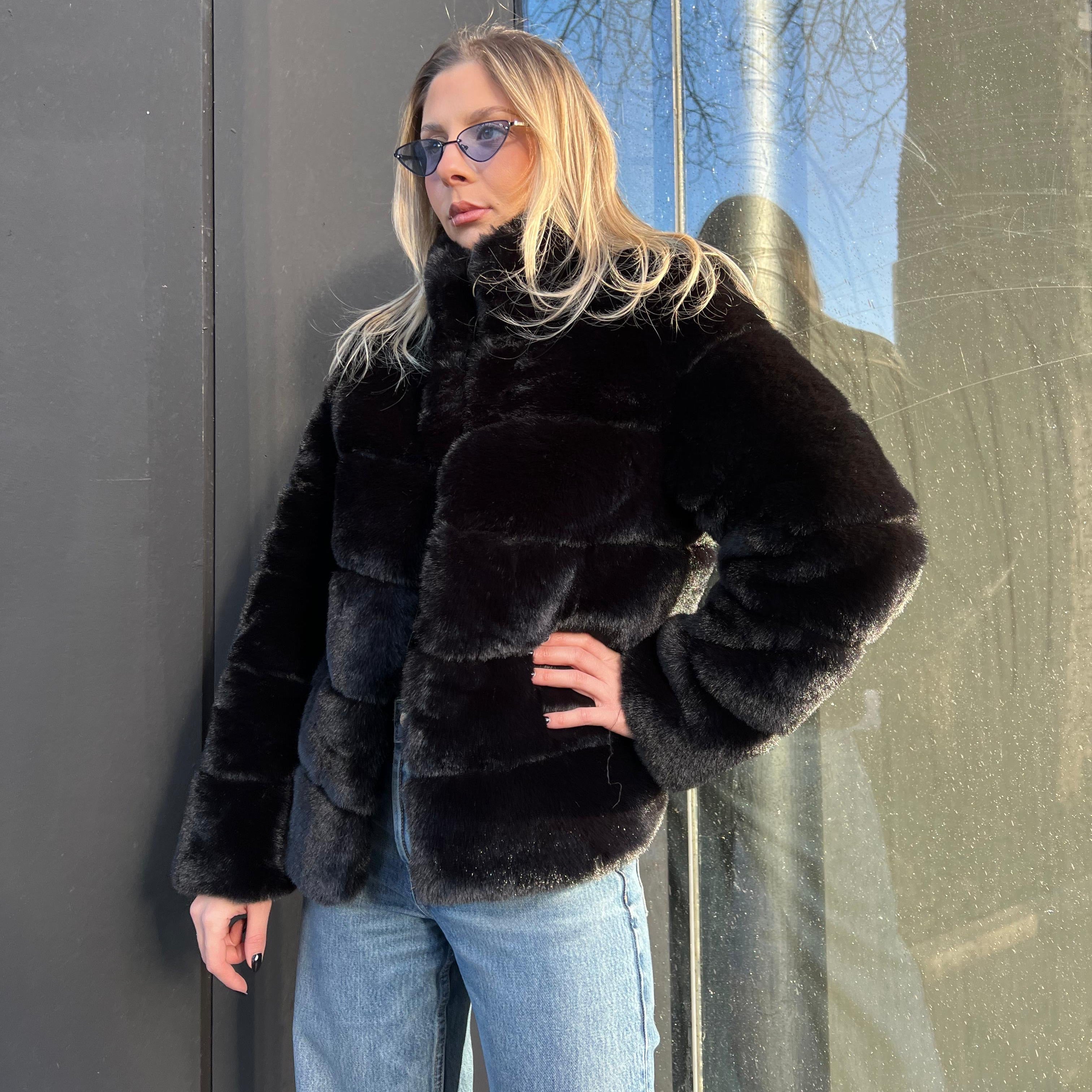 Faux fur classic jacket with collar