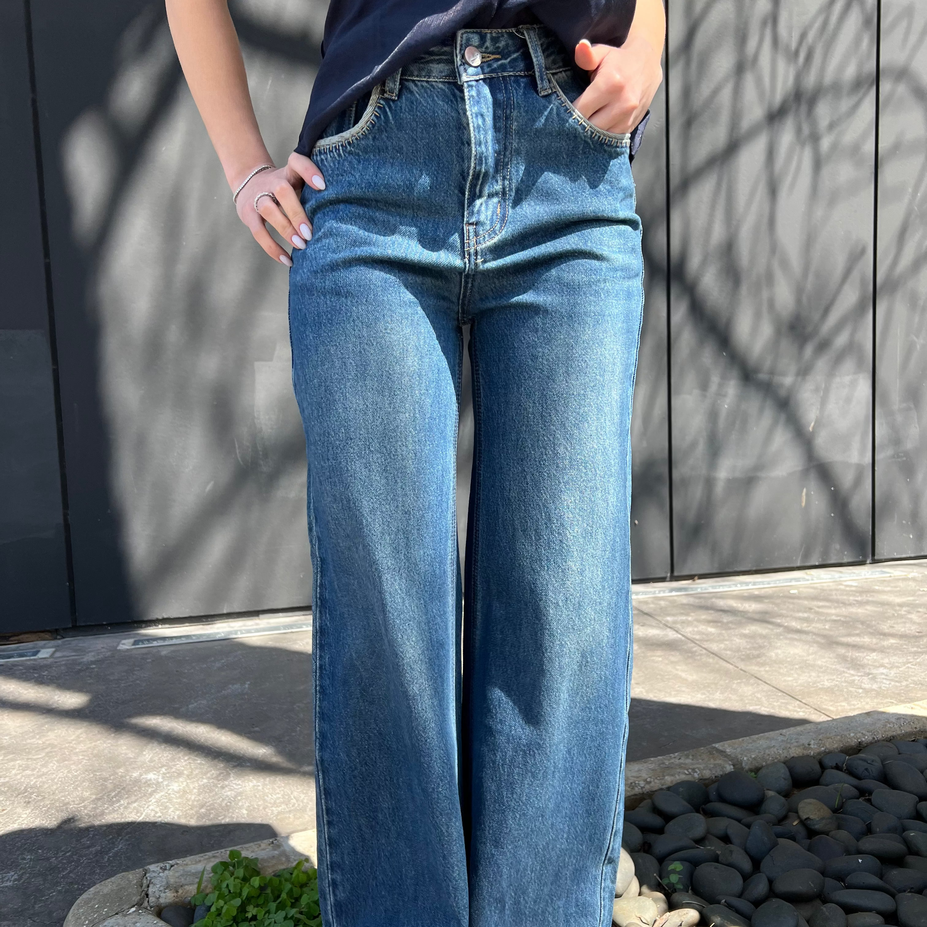 High-waist straight leg denim