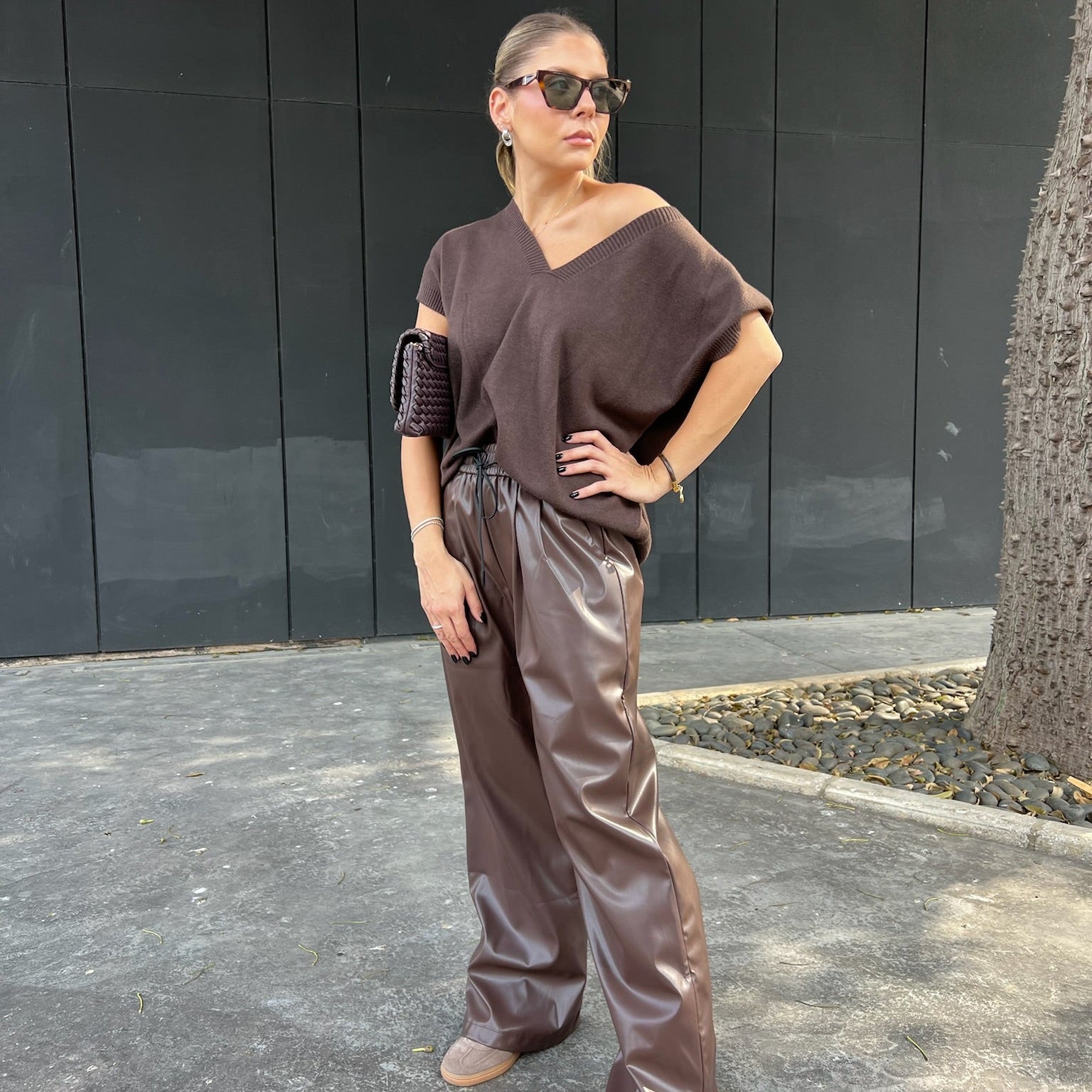 Wide-leg leather pants