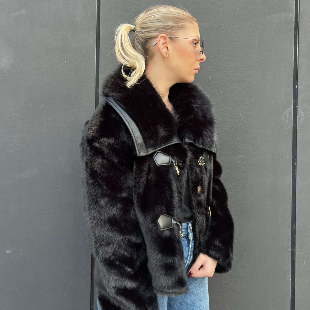 Faux fur buckle jacket