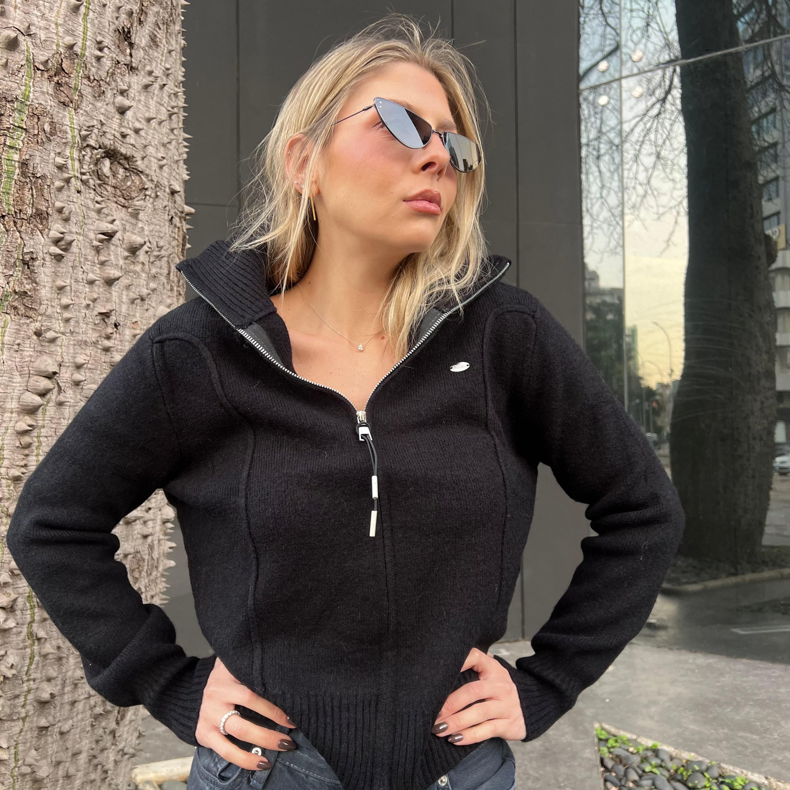 Double zipper sweater